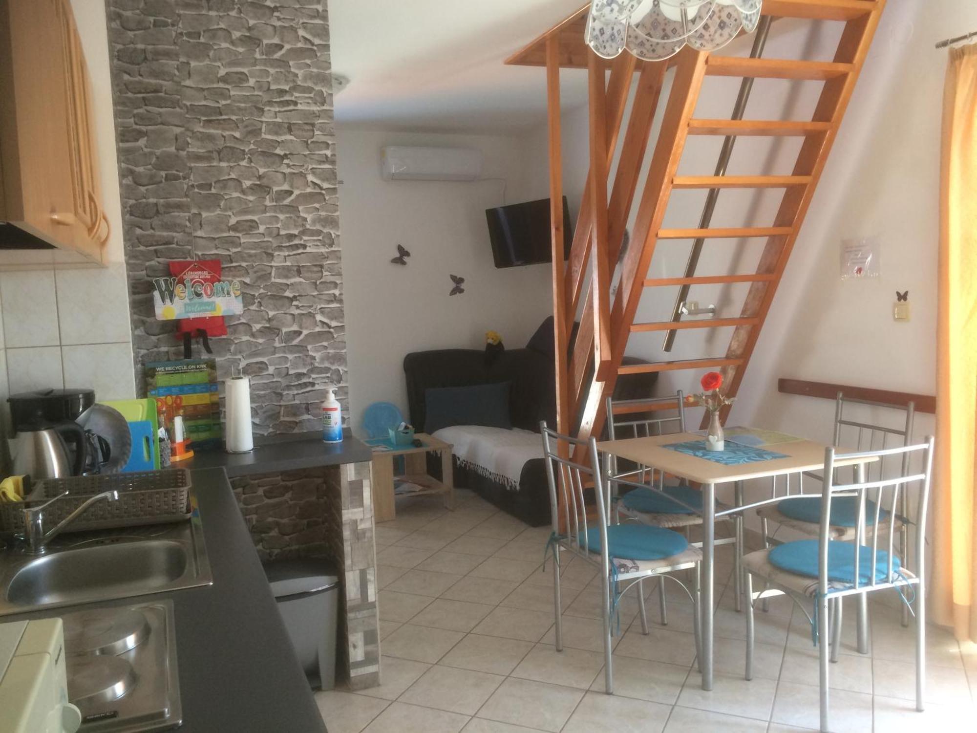 Botic Apartments Šilo Exteriör bild